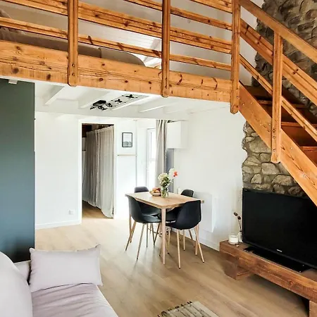 Le Sedge Apartment *